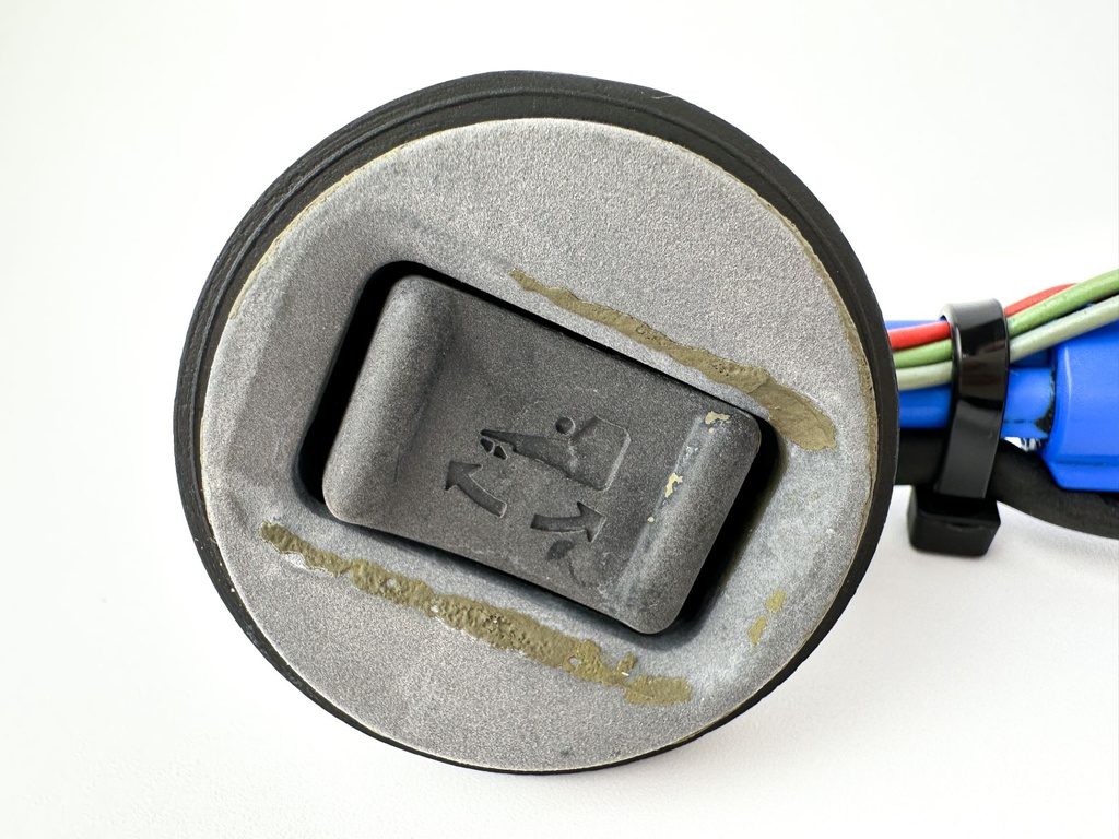 2001 Yamaha 90 HP 2 Stroke Outboard Trim Switch 6H1-82563-10-00 OEM