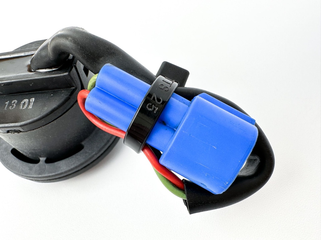 2001 Yamaha 90 HP 2 Stroke Outboard Trim Switch 6H1-82563-10-00 OEM
