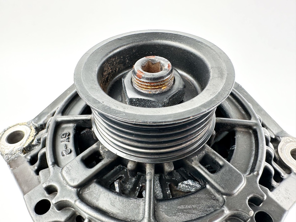Mercury 135 150 175 200 HP L4 Verado 4 Stroke Outboard Alternator 892940T01