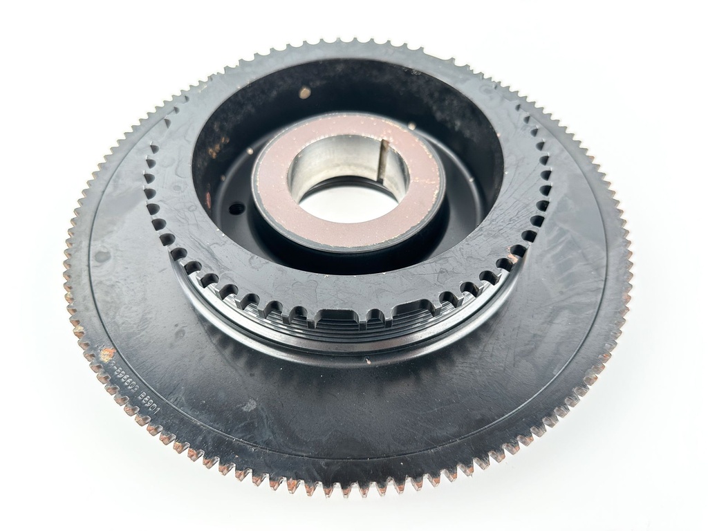 2009 Mercury 150 HP 4 Stroke Outboard Flywheel 892920T03 OEM