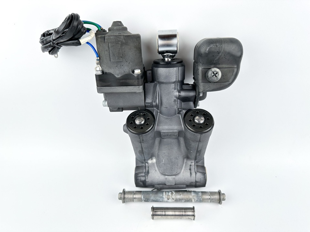 Yamaha 150HP Outboard Engine Power Trim & Tilt Unit Assembly 63P-43800-23-00
