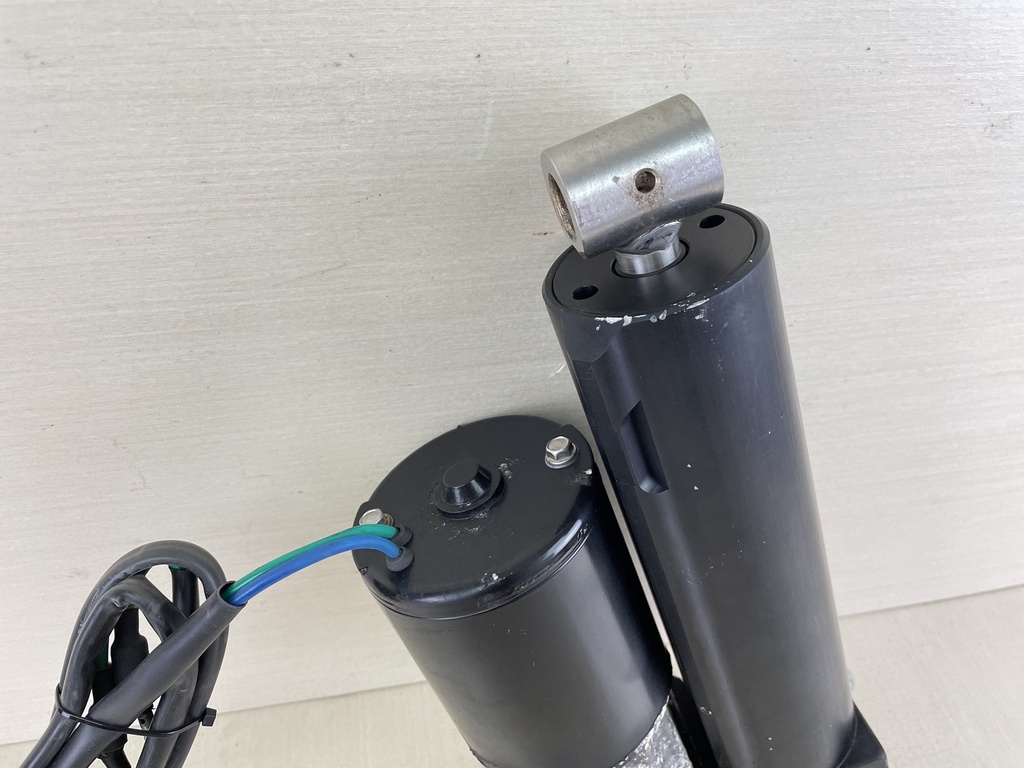 Mercury 90HP Outboard Engine Power Trim & Tilt Unit Assembly 2 Wire 898447T01