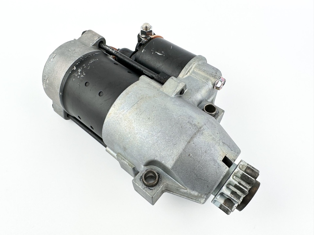 2007 Yamaha 250 HP 2 Stroke Outboard Starter Motor 60X-81800-00-00 OEM