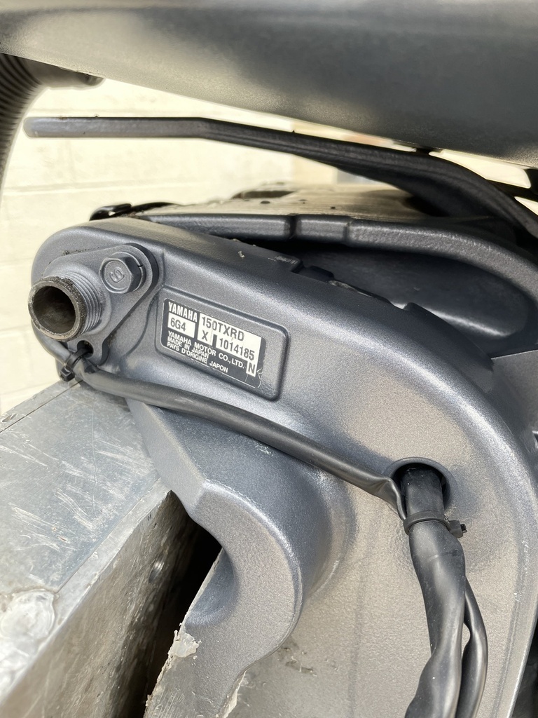 2005 Yamaha 150HP 2 Stroke Carbureted  Outboard W/ 25" Shaft - Very Clean