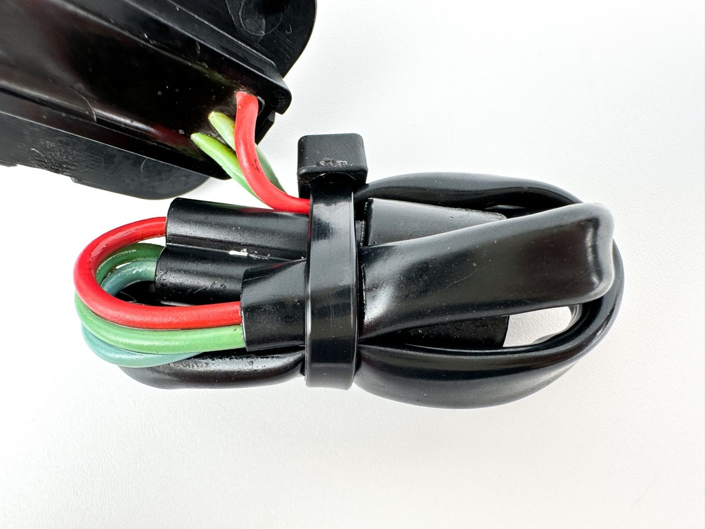 2007 Yamaha 250 HP 2 Stroke Outboard Trim Switch 69J-82563-00-00 OEM