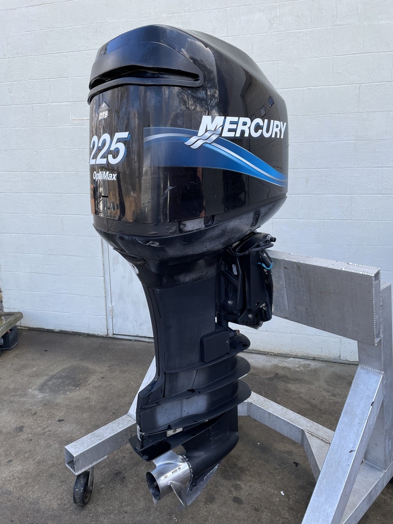 2004 Mercury 225HP Optimax 2 Stroke Outboard W/ 30" Shaft - 35 Hours