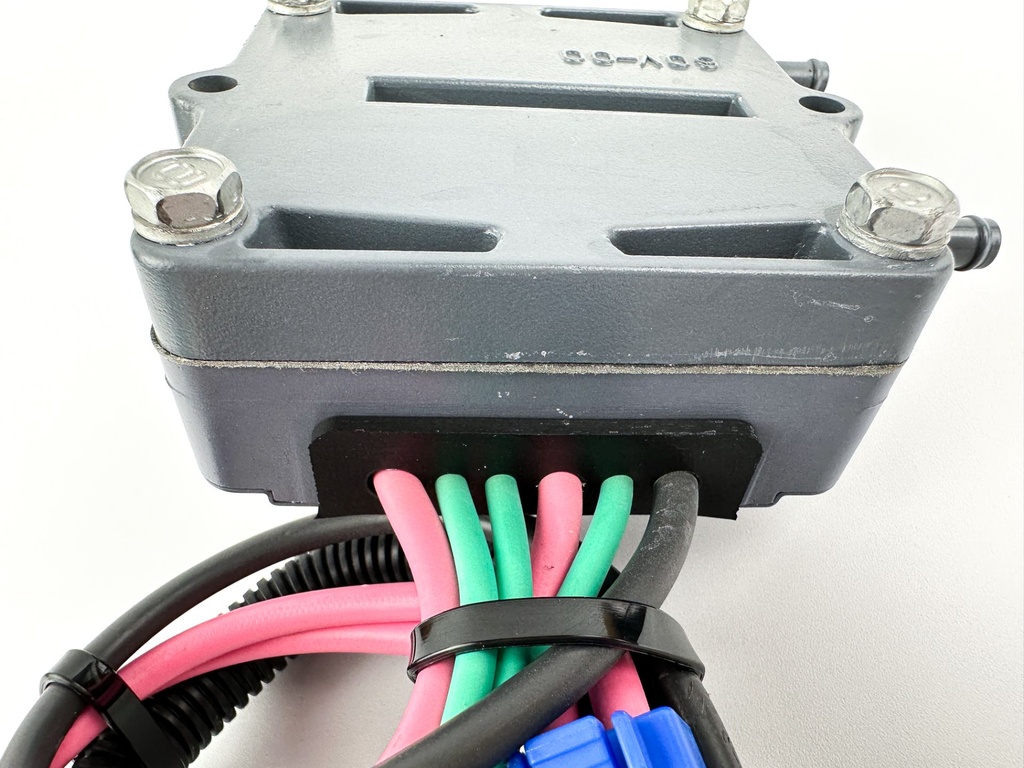 2007 Yamaha 250 HP 2 Stroke Outboard Rectifier & Regulator 60V-81960-02-00 OEM
