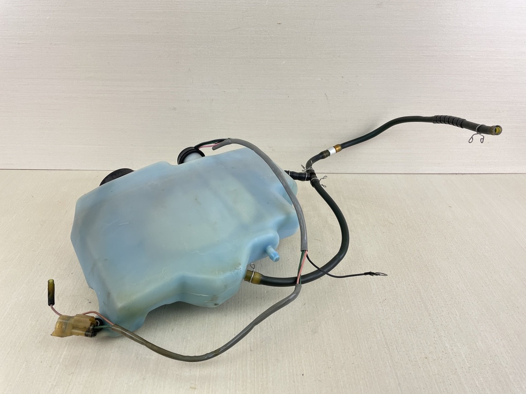 2004 Yamaha 60HP 2 Stroke Outboard Oil Tank Assembly With Sensor 6H3-21707-03-00