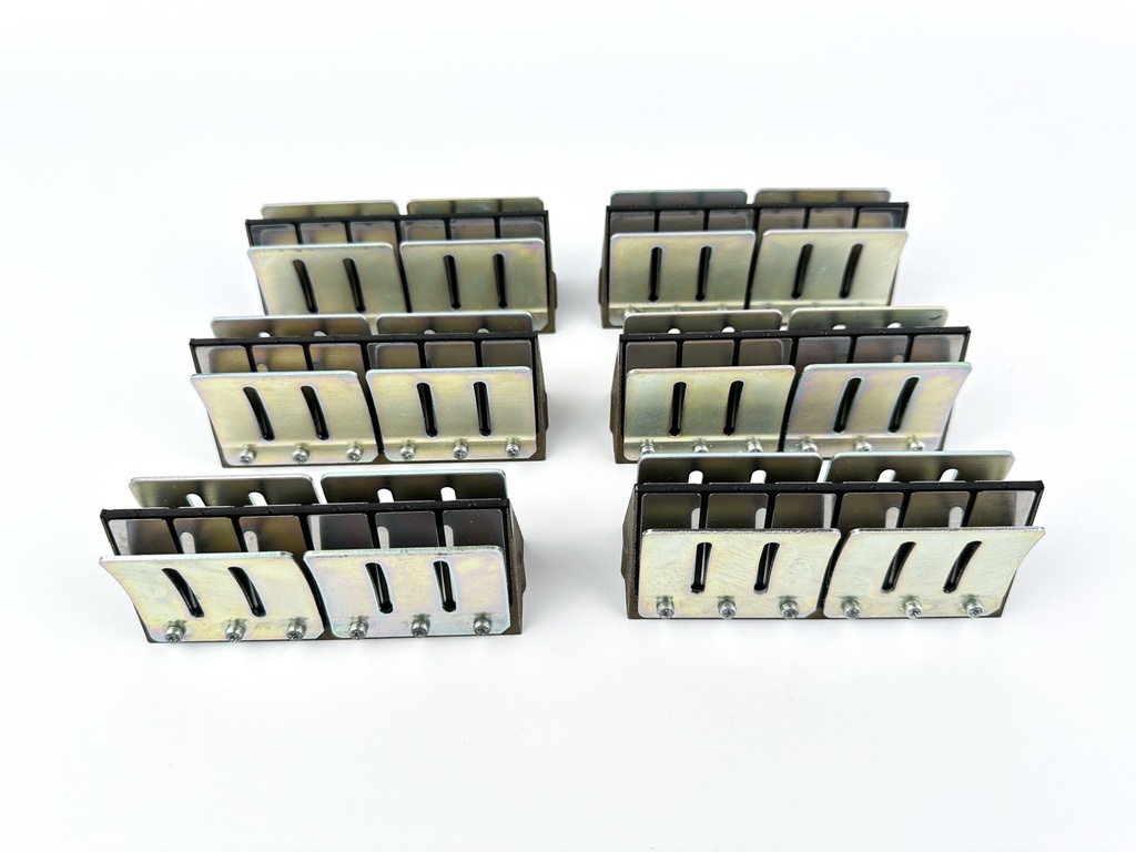 2009 Yamaha 225 HP 2 Stroke Outboard Reed Valve Assembly Set 60V-13610-00-00 OEM