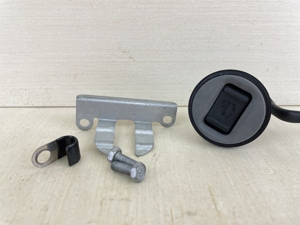 2004 Yamaha 60HP 2 Stroke Outboard Engine Trim Tilt Switch Assembly 6H1-82563-11-00