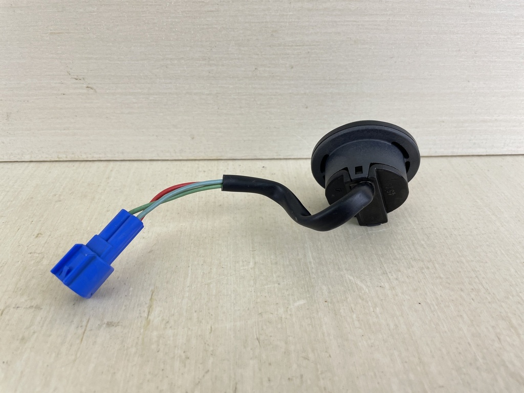 2004 Yamaha 60HP 2 Stroke Outboard Engine Trim Tilt Switch Assembly 6H1-82563-11-00