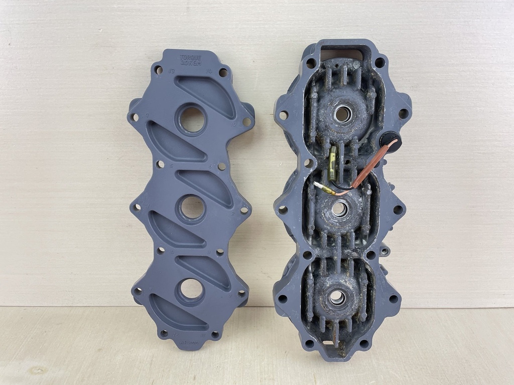 2004 Yamaha 60HP 2 Stroke Outboard Cylinder Head & Cover 6H3-11111-01-1S