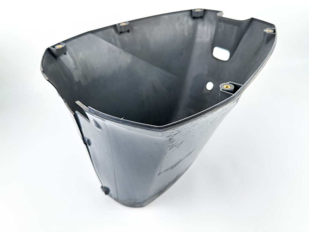 2000 Yamaha 100 HP 4 Stroke Outboard Lower Apron Cover 67F-42741-00-4D OEM