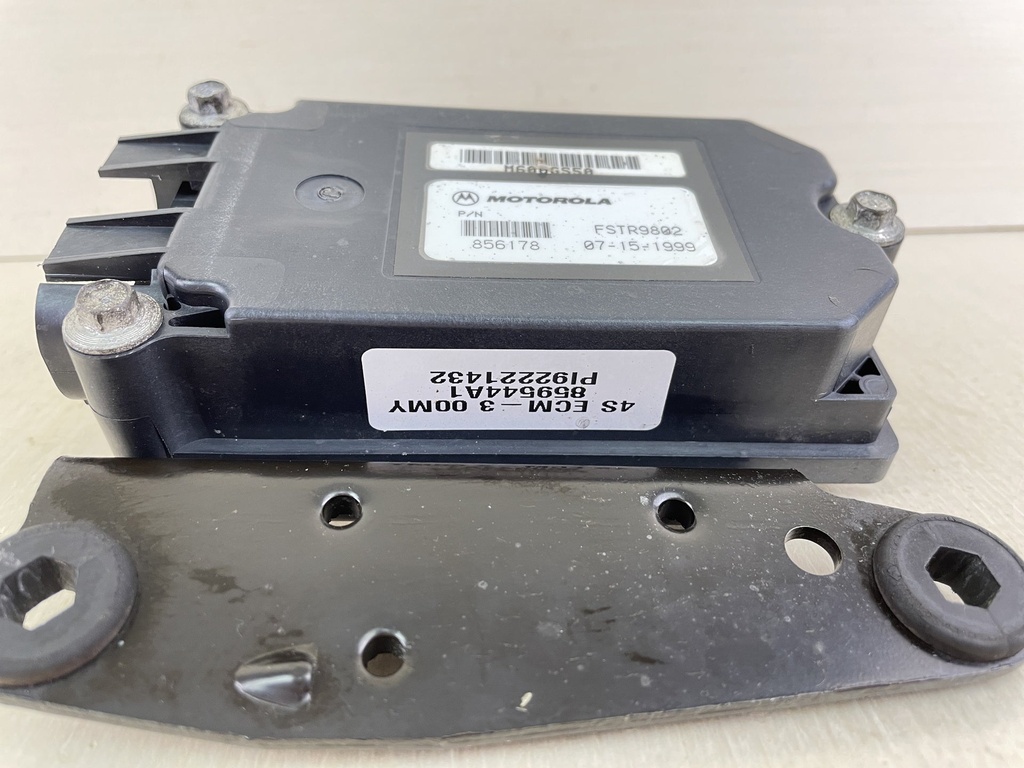 2000 Yamaha 40HP 4 Stroke Outboard CDI C.D.I Unit Computer 67C-85540-00-00