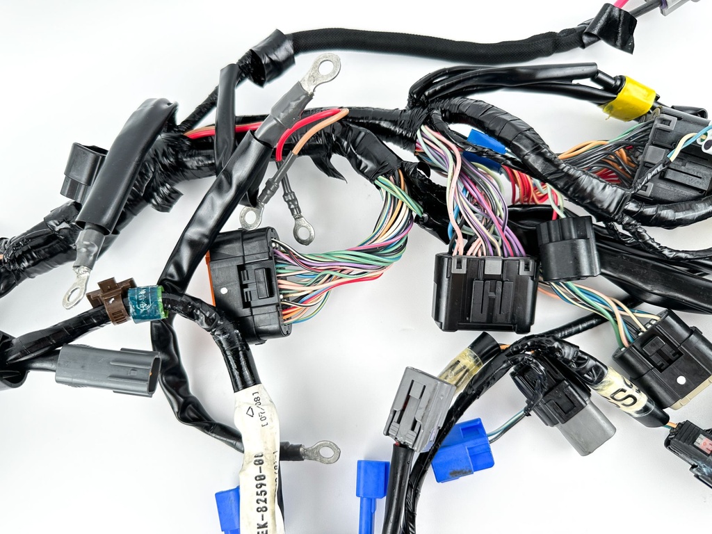 2016 Yamaha 115 HP 4 Stroke Outboard Engine Wire Harness 6EK-82590-00-00 OEM