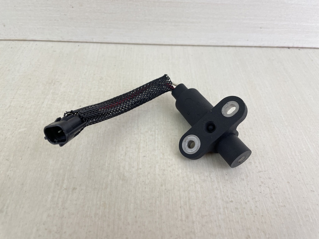 2000 Yamaha 40HP 4 Stroke Outboard Coil Pulser Assembly 65W-85580-00-00