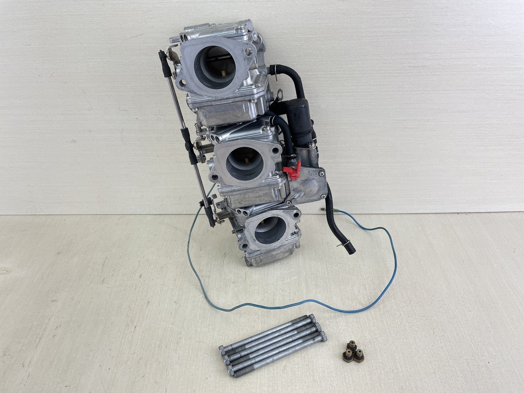 2008 Yamaha 70HP 2 Stroke Outboard Carburetor Set Bottom Top Middle 1 2 3 