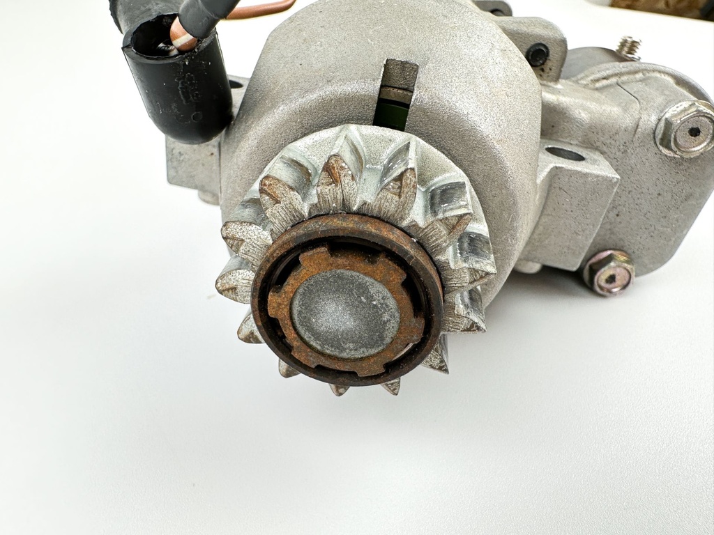 2016 Yamaha 150 HP 4 Stroke Outboard Starter Motor 6BR-81800-01-00 OEM