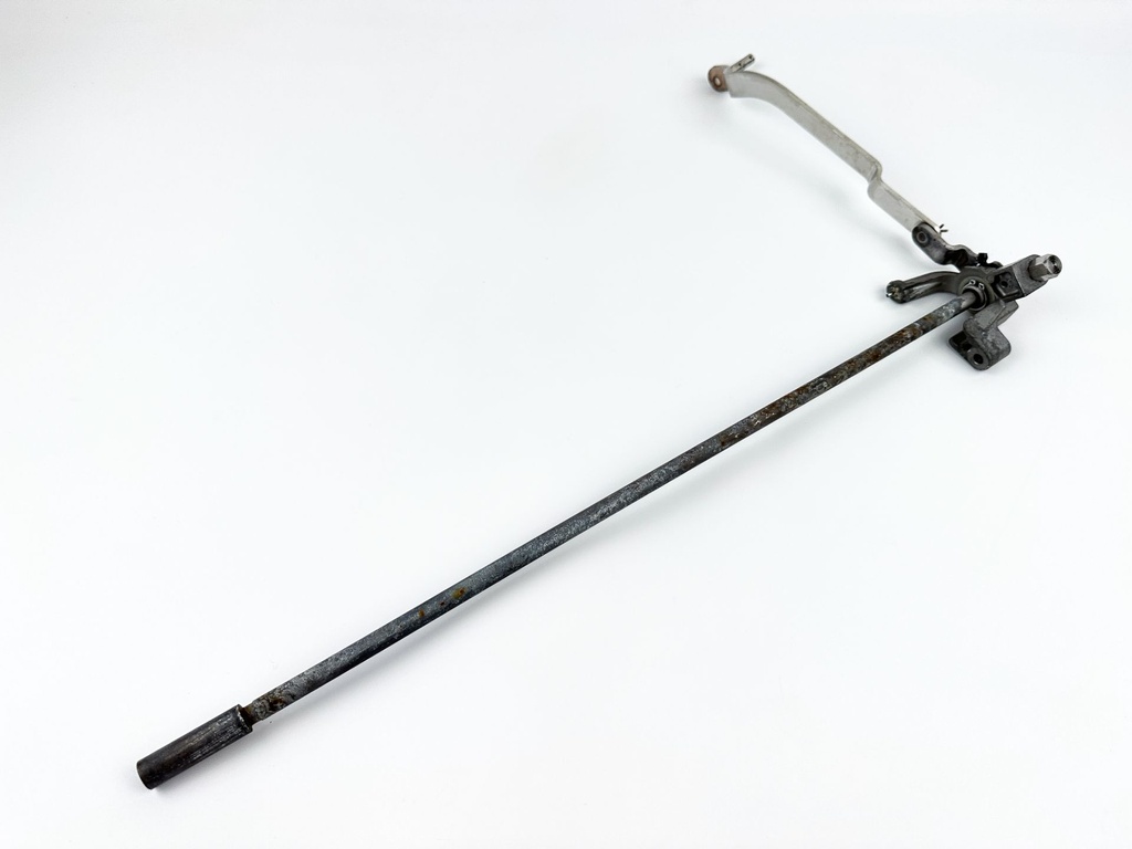 2016 Yamaha 150 HP 4 Stroke Outboard Shift Shaft 6DA-44120-11-00 OEM