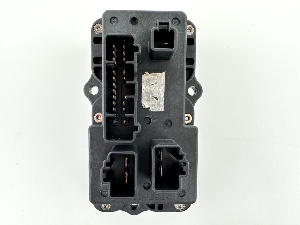 15-21 Yamaha 150HP 4 Stroke Outboard Fuse Box Assembly 63P-82170-02-00