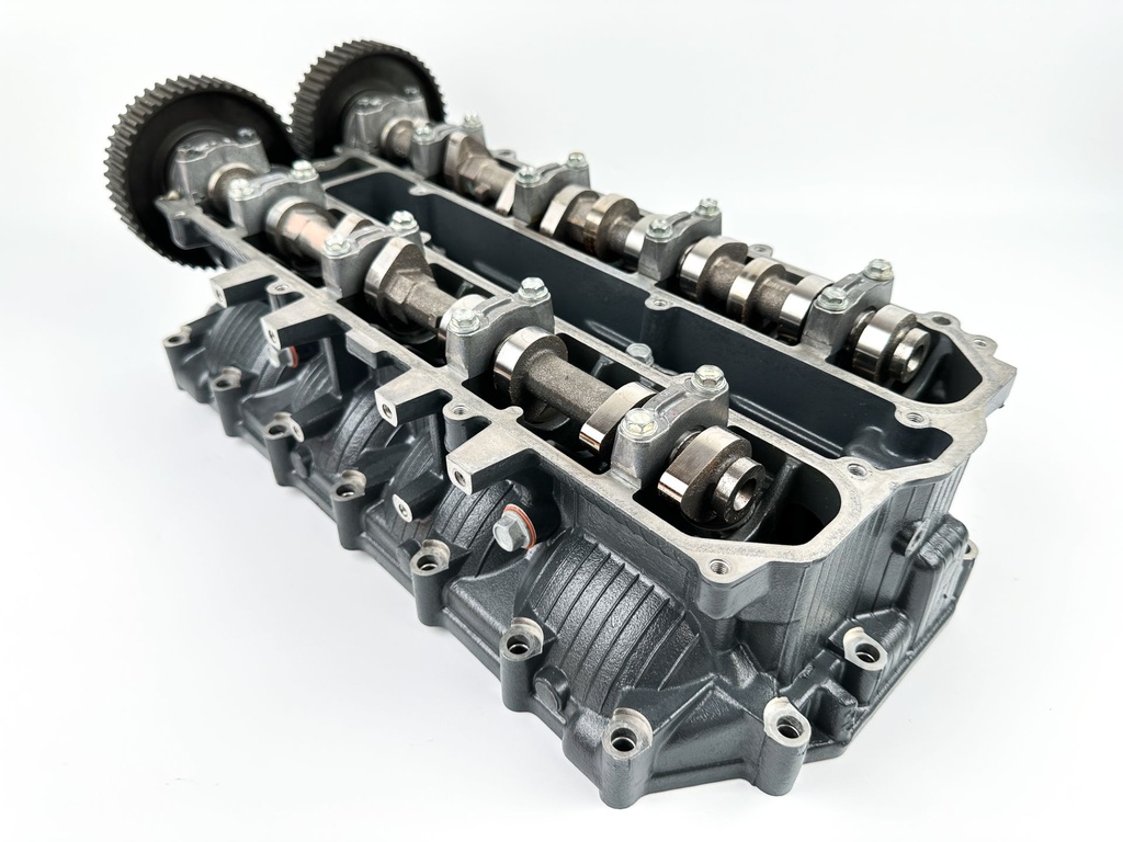 2016 Yamaha 150 HP 4 Stroke Outboard Cylinder Head 63P-W009A-04-9S OEM