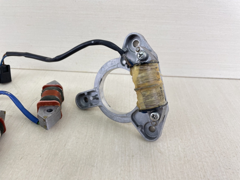 2008 Yamaha 70HP 2 Stroke Outboard Charge Lighting Coil Pulser Coil Set 6H2-85520-01-00