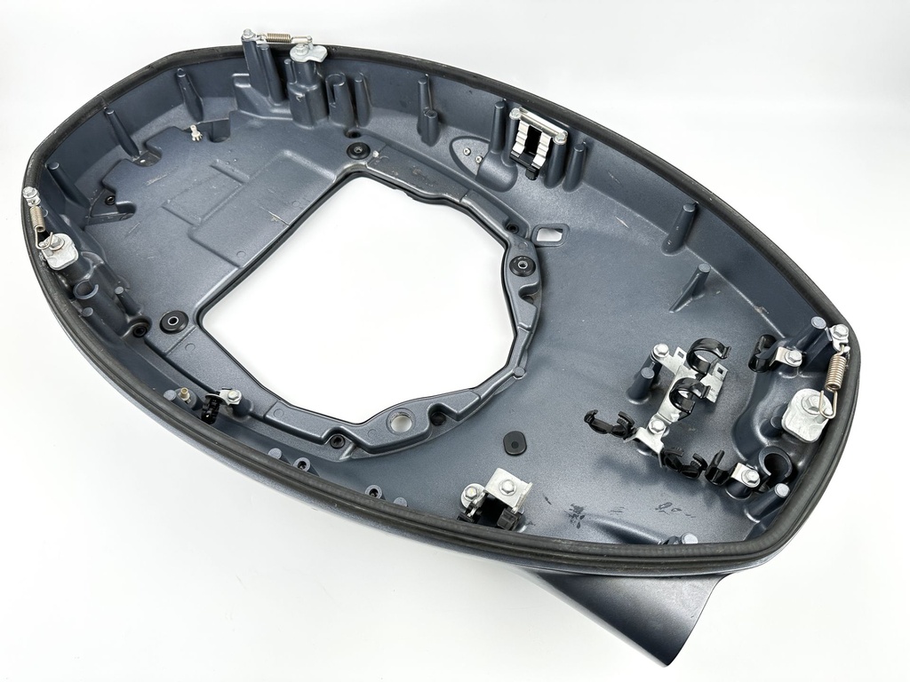 2016 Yamaha 150 HP 4 Stroke Outboard Bottom Cowling Pan 63P-42710-10-8D OEM