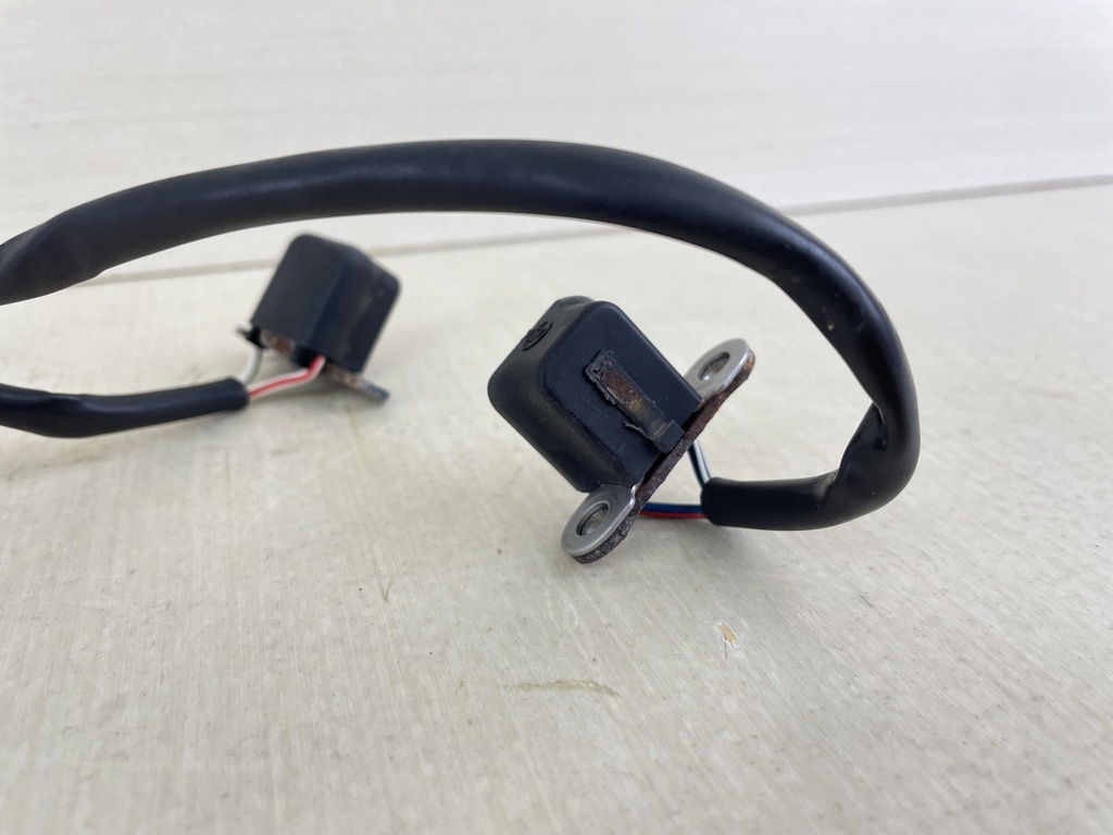 2008 Yamaha 70HP 2 Stroke Outboard Crank Position Sensor 6H2-85895-01-00