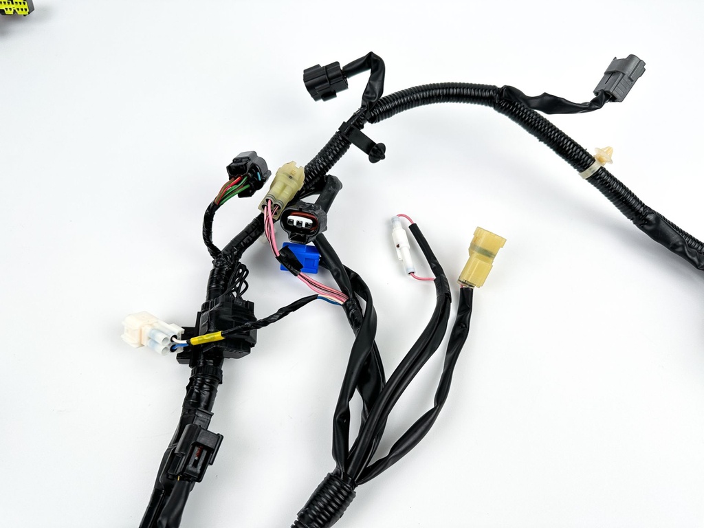 2007 Yamaha 150 HP 4 Stroke Outboard Engine Wire Harness 63P-82590-30-00 OEM