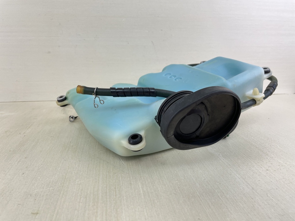 2008 Yamaha 70HP 2 Stroke Outboard Oil Tank Assembly Complete 6H3-21707-06-00