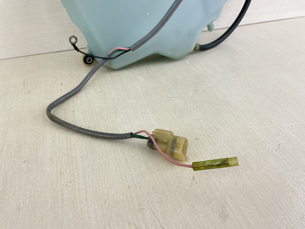 2008 Yamaha 70HP 2 Stroke Outboard Oil Tank Assembly Complete 6H3-21707-06-00