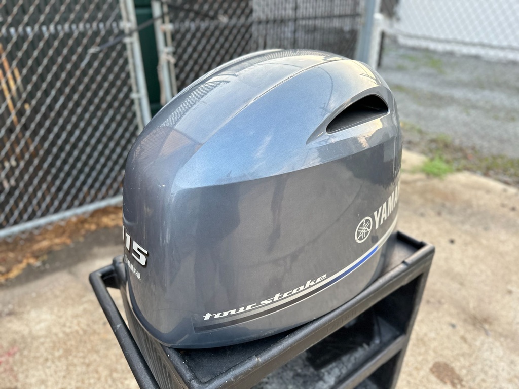 Yamaha 115HP 4 Stroke Outboard Top Cowling Cover Hood 6EK-42610-00-00 2014+