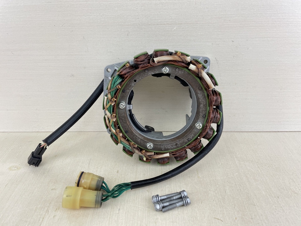 2006 Yamaha 225HP 4 Stroke Outboard Stator Coil Pulser Base Assembly 69J-81410-10-00