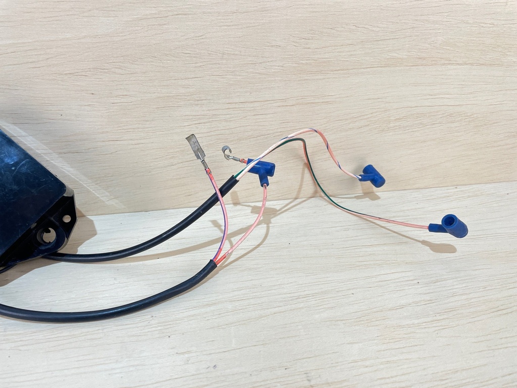 Evinrude Johnson 112HP Outboard Engine Power Pack - CDI