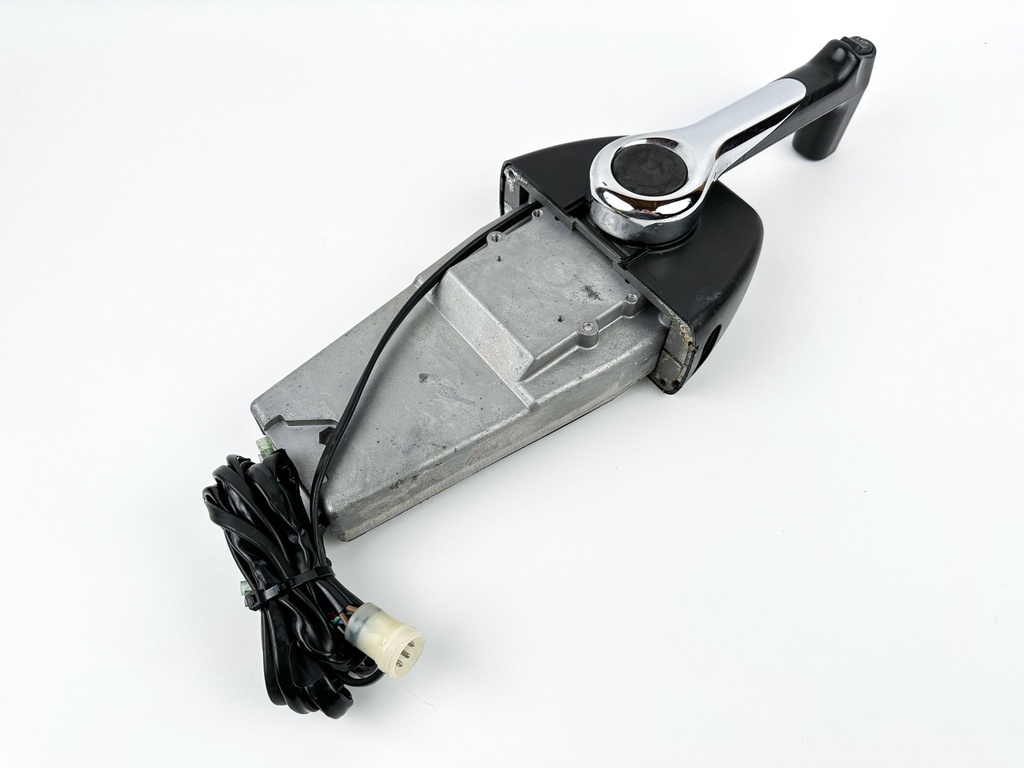 Yamaha Outboard 704 Top Mount Binnacle Control Box