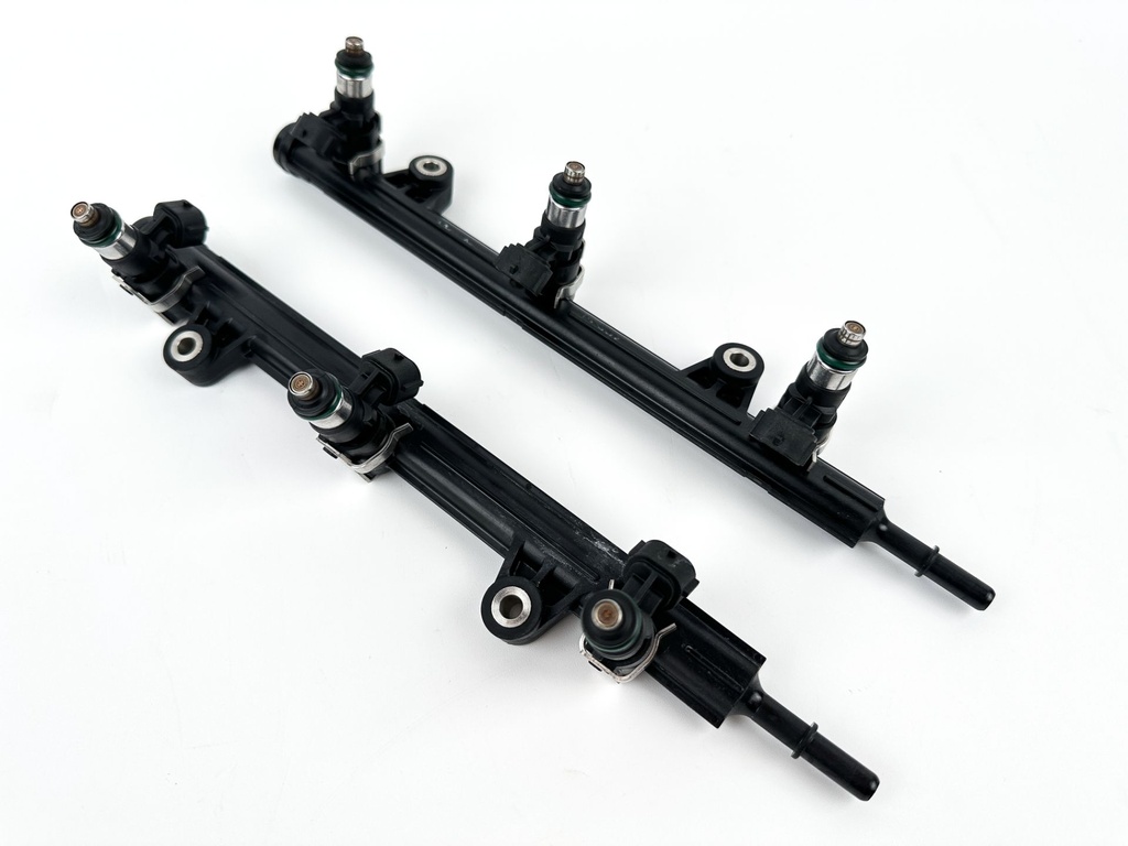 2012 Yamaha 250 HP 4 Stroke Outboard Fuel Injector Set W/ Rail 6AW-13761-00-00 OEM