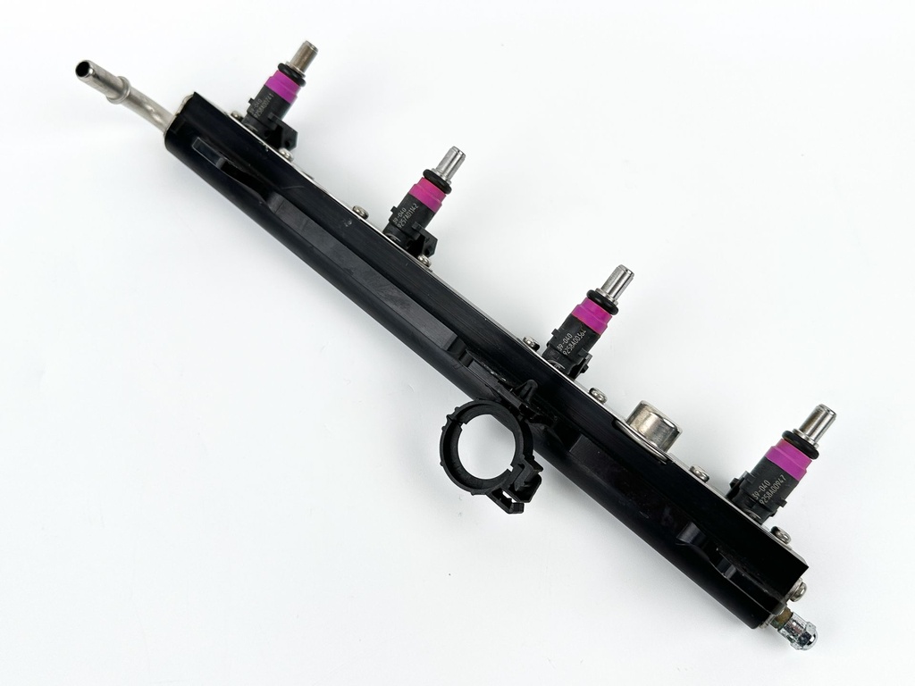 Mercury 135 150 175 200 HP L4 Verado Fuel Injector Set With Rail 8M0006027