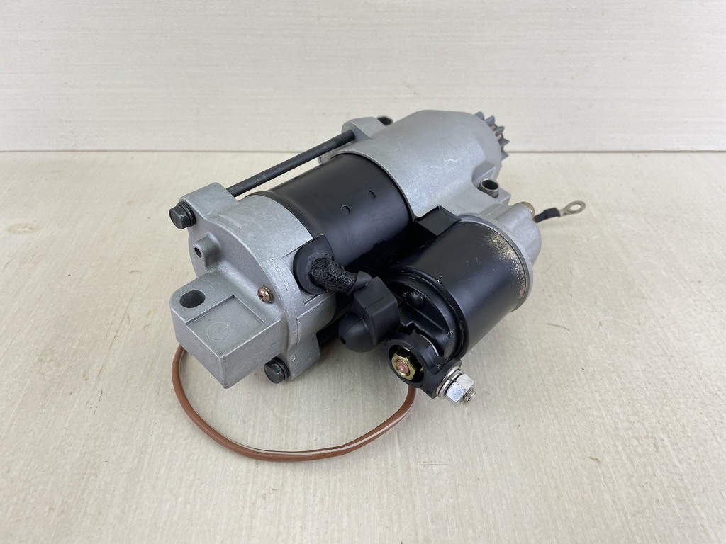 2006 Yamaha 225HP 4 Stroke Outboard Starter Motor Assembly 69J-81800-00-00
