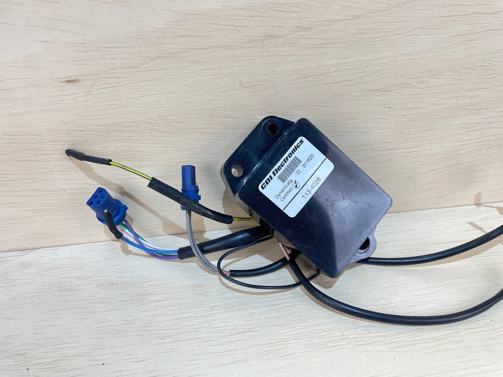 Evinrude Johnson 112HP Outboard Engine Power Pack - CDI