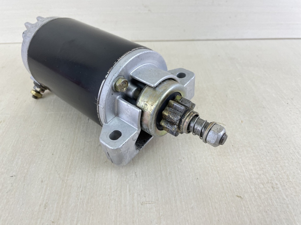 2000 Yamaha 40HP 4 Stroke Outboard Starter Motor Assembly 67C-81800-00-00  