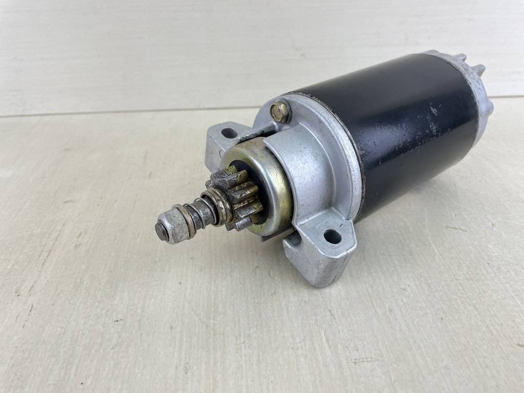 2000 Yamaha 40HP 4 Stroke Outboard Starter Motor Assembly 67C-81800-00-00  