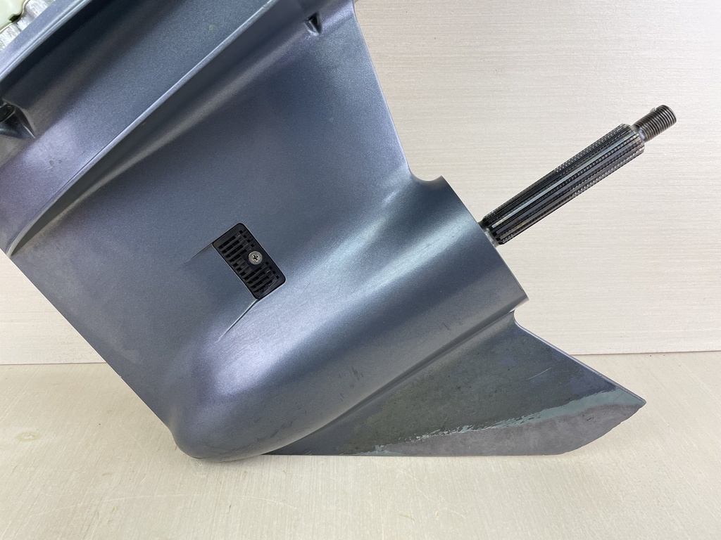 2008 Yamaha 70HP 2 Stroke Outboard 20" Long Lower Unit Gear Case 6H3-45300-20-8D