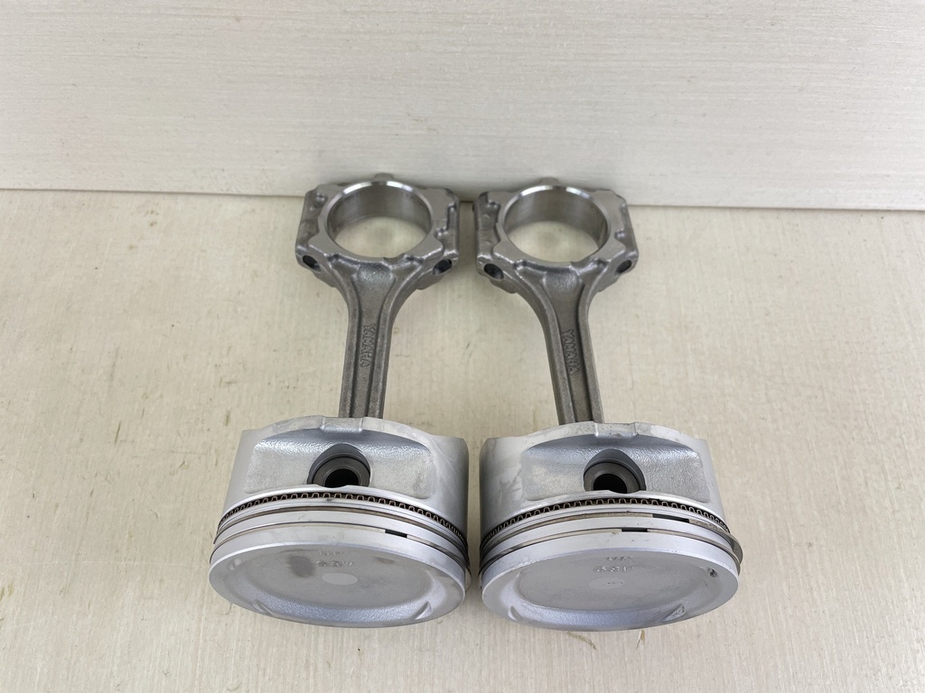 2006 Yamaha 115HP 4 Stroke Outboard Piston Connecting Rod Set 68V-W1164-01-00