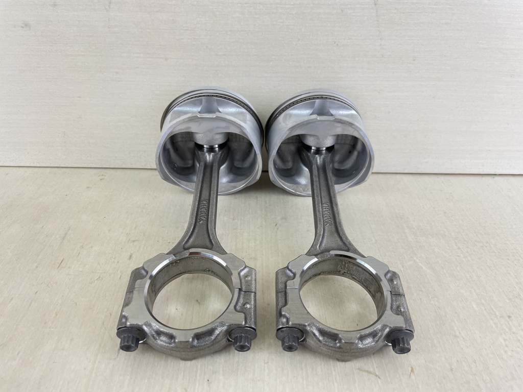 2006 Yamaha 115HP 4 Stroke Outboard Piston Connecting Rod Set 68V-W1164-01-00