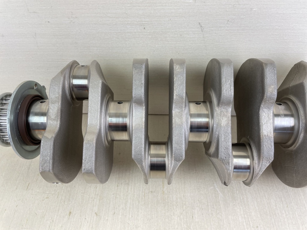 2006 Yamaha 115HP 4 Stroke Outboard Crankshaft Assembly 68V-11411-00-00