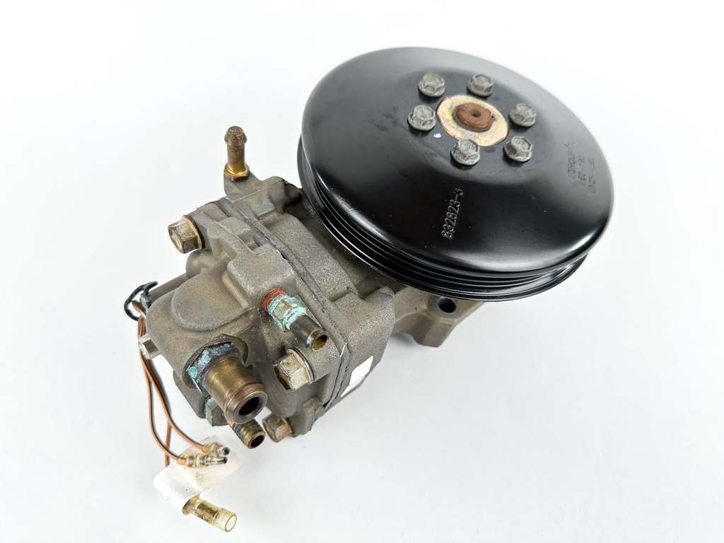 2007 Mercury 225 HP 2 Stroke Outboard Air Compressor Assembly 828123T32 OEM