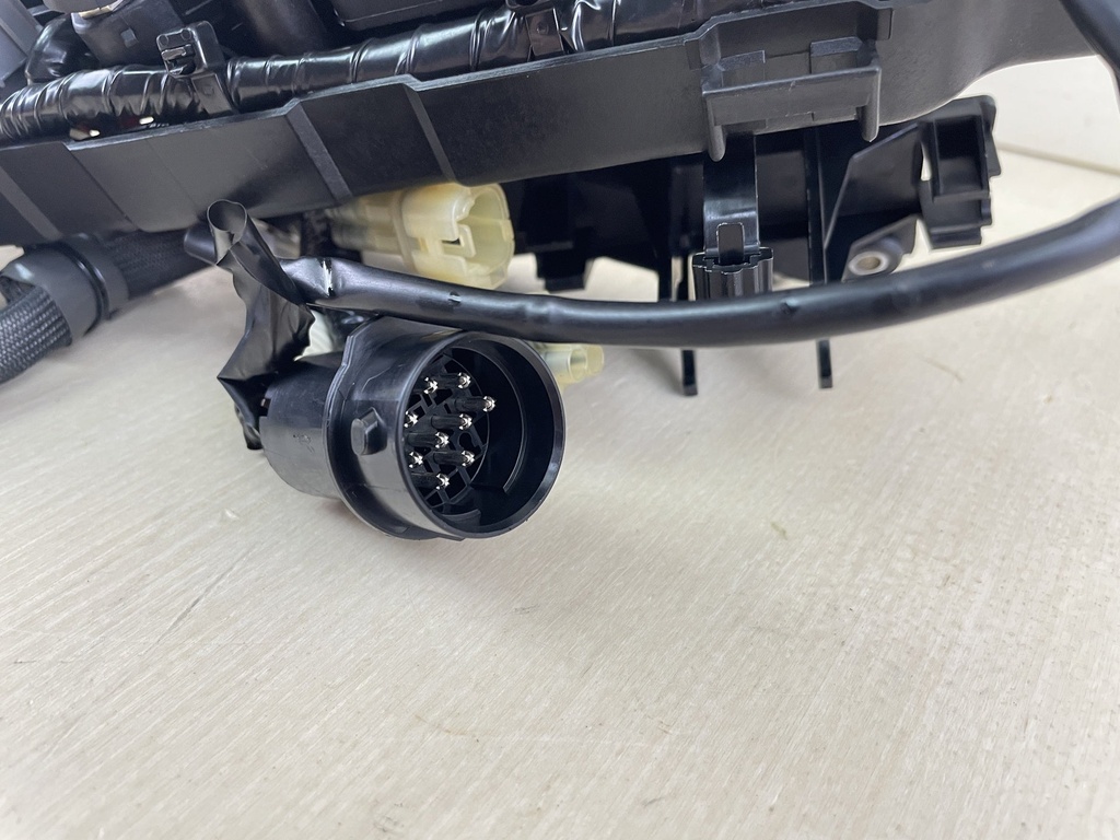 2006 Yamaha 115HP 4 Stroke Outboard Engine Wire Harness Assembly 68V-82590-50-00