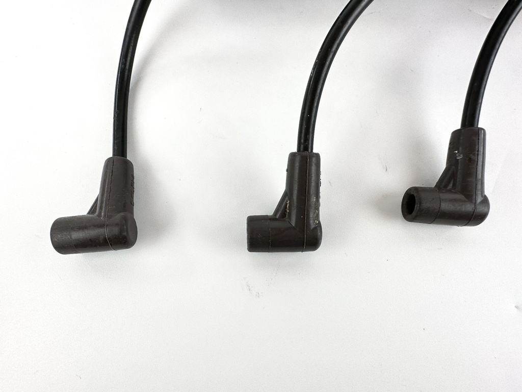 2007 Mercury 225 HP 2 Stroke Outboard Ignition Coil Set W/ Plate 856991A1 OEM