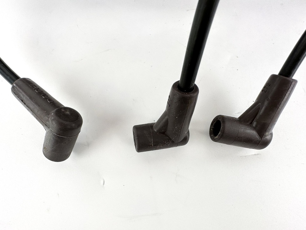 2007 Mercury 225 HP 2 Stroke Outboard Ignition Coil Set W/ Plate 856991A1 OEM