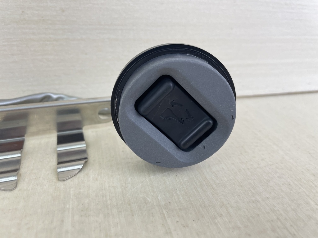 2006 Yamaha 115HP 4 Stroke Outboard Trim & Tilt Switch Assembly 63D-82563-10-00